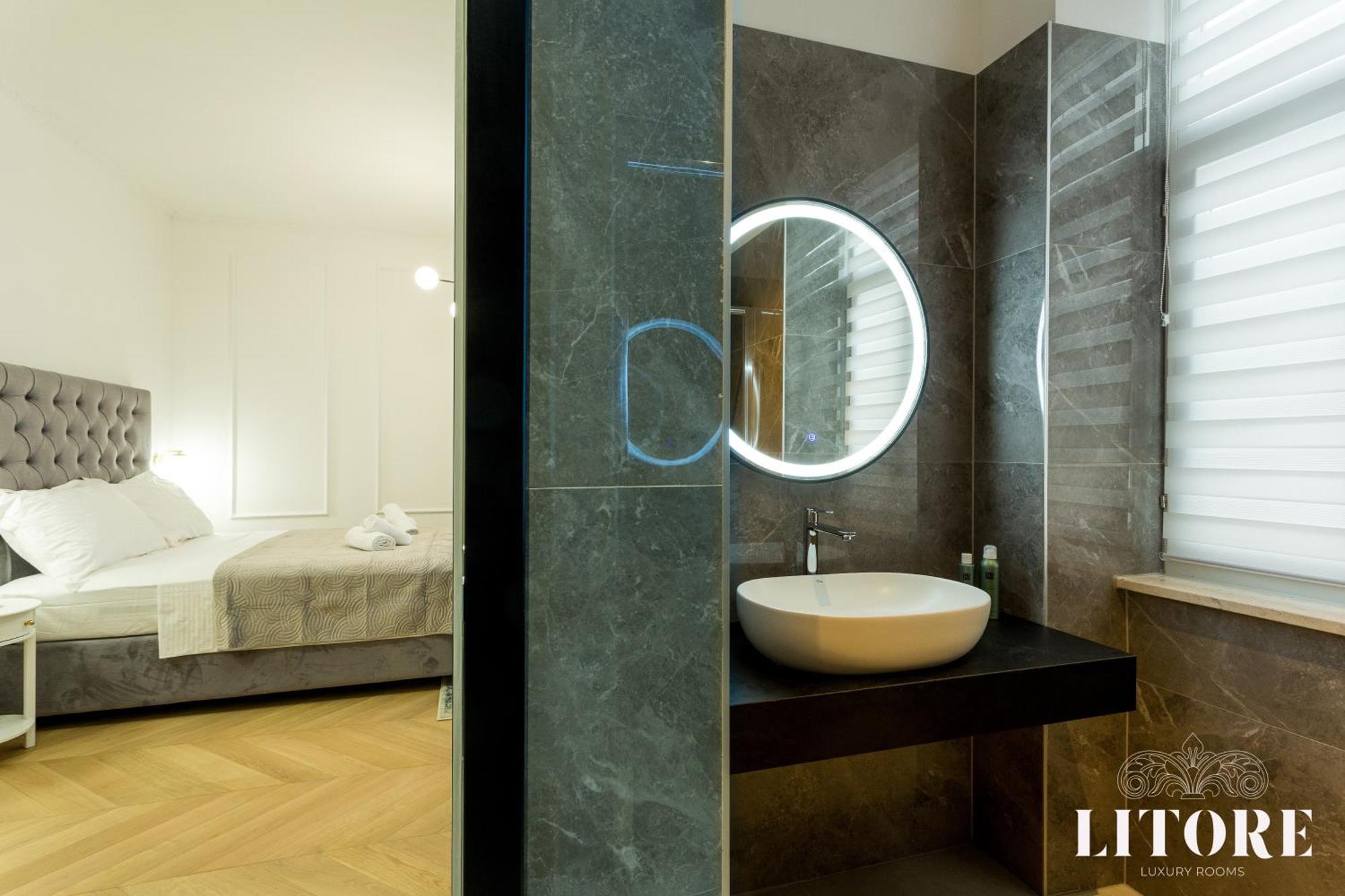 Litore Luxury Rooms Maestral Split Exterior photo